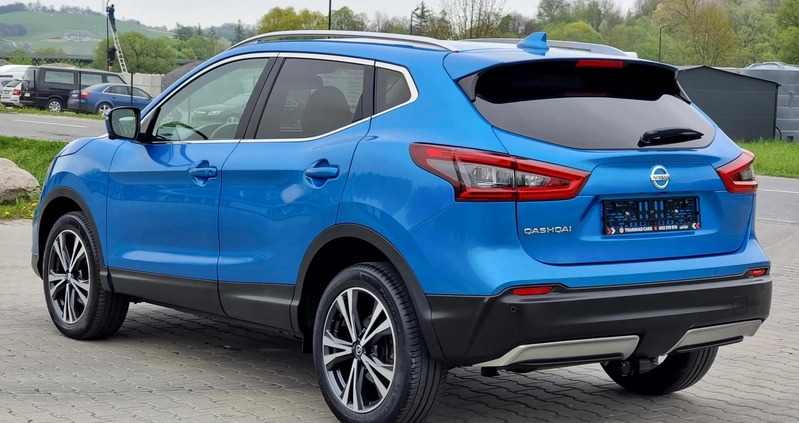 Nissan Qashqai cena 82900 przebieg: 77400, rok produkcji 2017 z Łomża małe 781